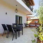 Apartament Thalia *