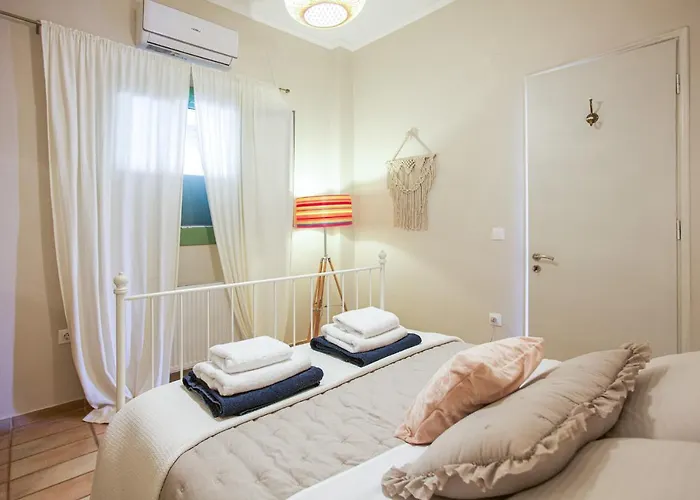 Thalia Apartment