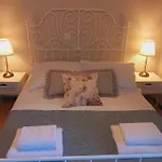 Thalia Apartman